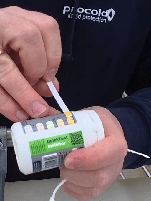 blog (2) kontrola jakości medium w instalacji HVAC test paskowy2